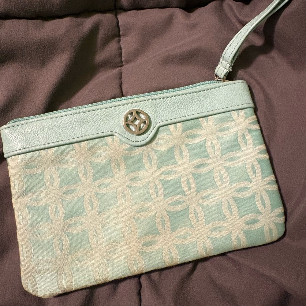 Elegant Mint Wristlet